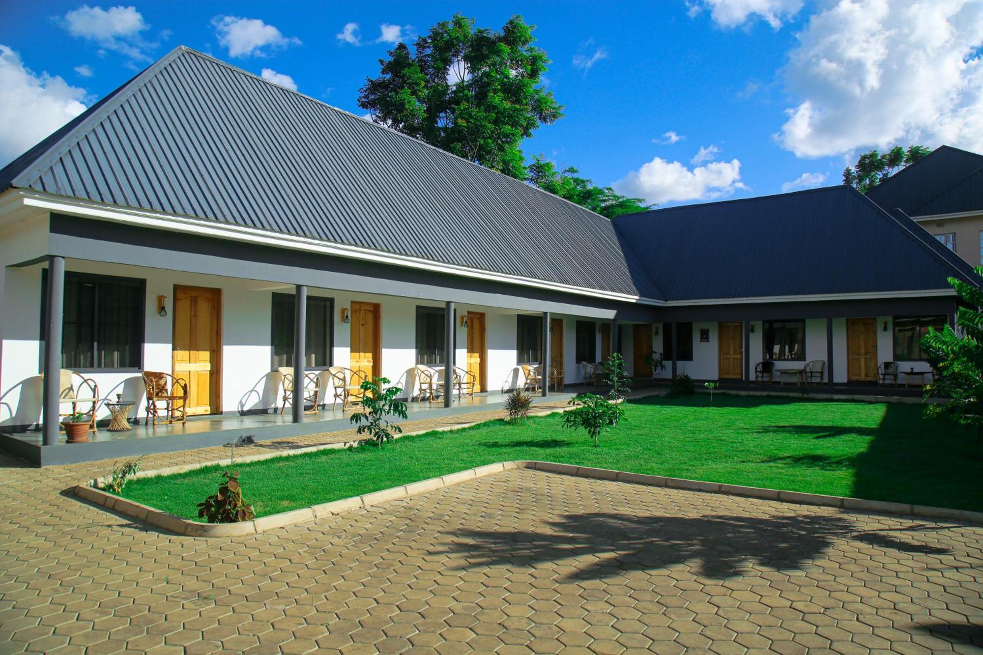 Hakuna Woga Inn Arusha Exterior foto